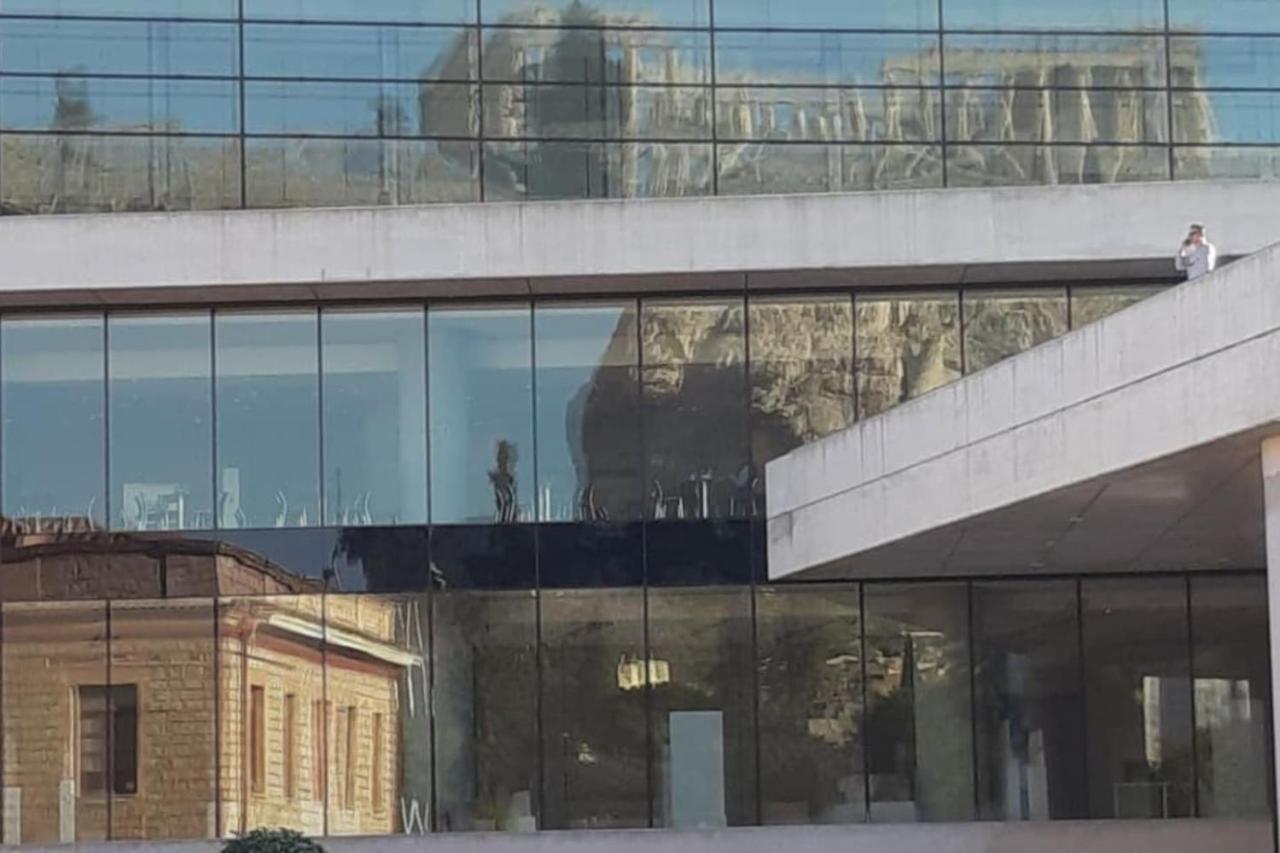 Cozy Studio 5Mins Walk From Acropolis Museum Athens Luaran gambar